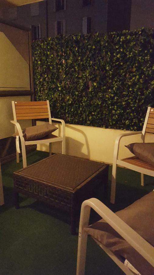 Appartement Spacieux Avec Terrasse Pres De Paris Et Du Stade De France Saint-Denis  Ngoại thất bức ảnh