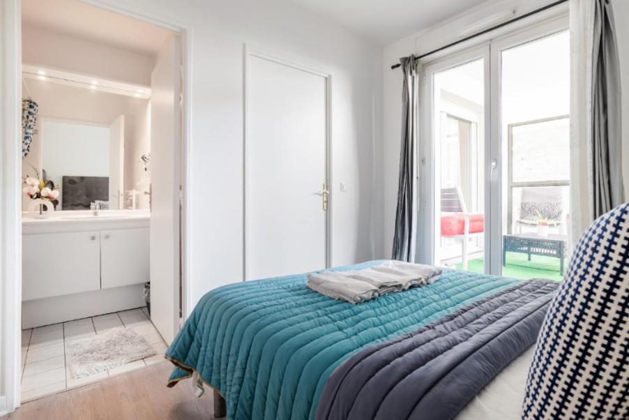 Appartement Spacieux Avec Terrasse Pres De Paris Et Du Stade De France Saint-Denis  Ngoại thất bức ảnh